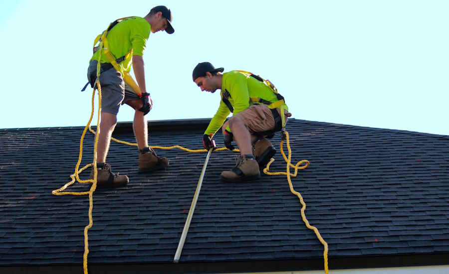 roofers-safety-harness-line.jpg